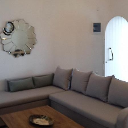 Appartamento Beautiful House In Front Of The Sea Gazi Esterno foto