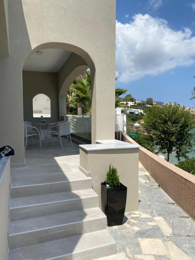 Appartamento Beautiful House In Front Of The Sea Gazi Esterno foto