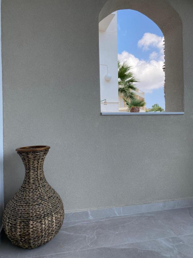 Appartamento Beautiful House In Front Of The Sea Gazi Esterno foto